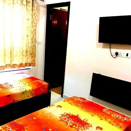 Suyash Pg - Melange Bed and Breakfast Bangalore Buitenkant foto