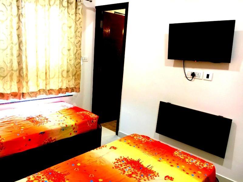Suyash Pg - Melange Bed and Breakfast Bangalore Buitenkant foto